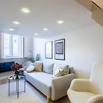 - Modern - Superb Style
